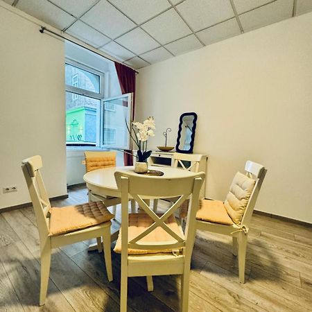 Amazing 2Br Apartment Near Praterstern Vienna Exterior photo